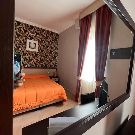 Hermitage 3* كواليانو