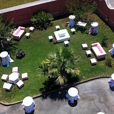 Hermitage Hotel 3*