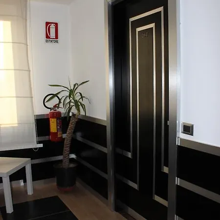 Hermitage Hotel 3*